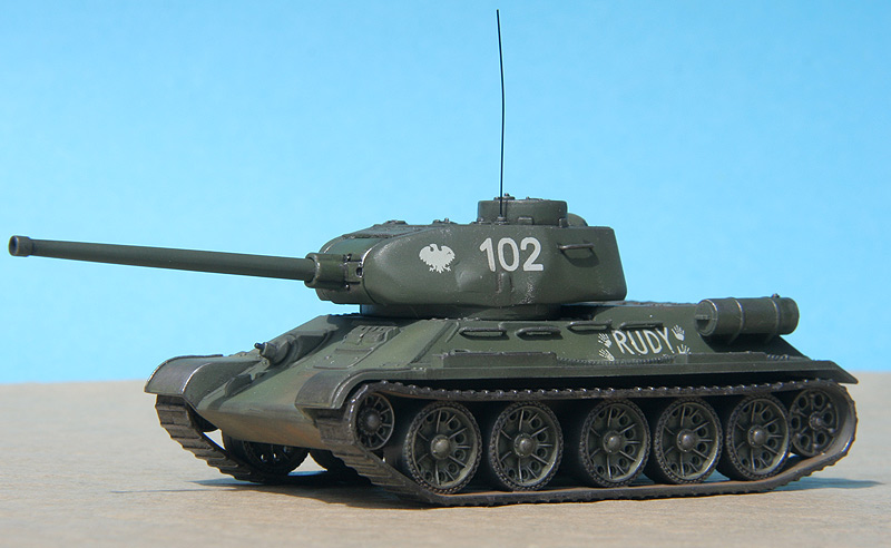 Танк 500 купить авито. Т-34 средний танк. Т 34 76 Rudy. Т 34 100.